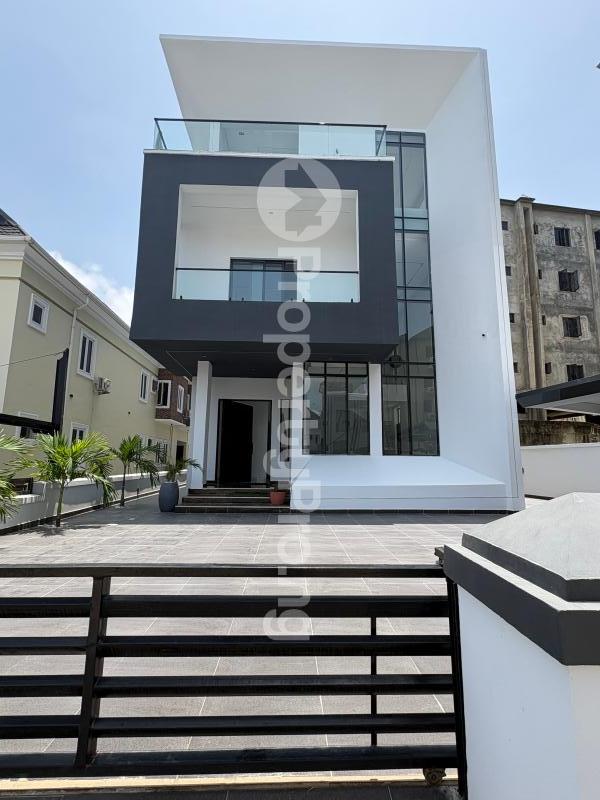 6 bedroom House for sale Megamound Estate Lekki Lagos