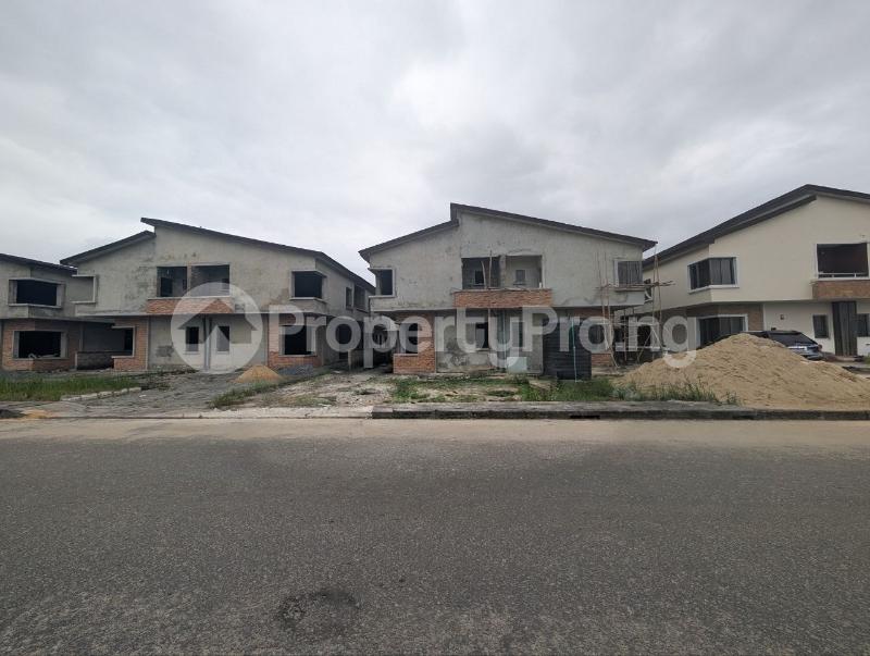 3 bedroom House for sale Creek Haven Estate, Harris Drive VGC Lekki Lagos