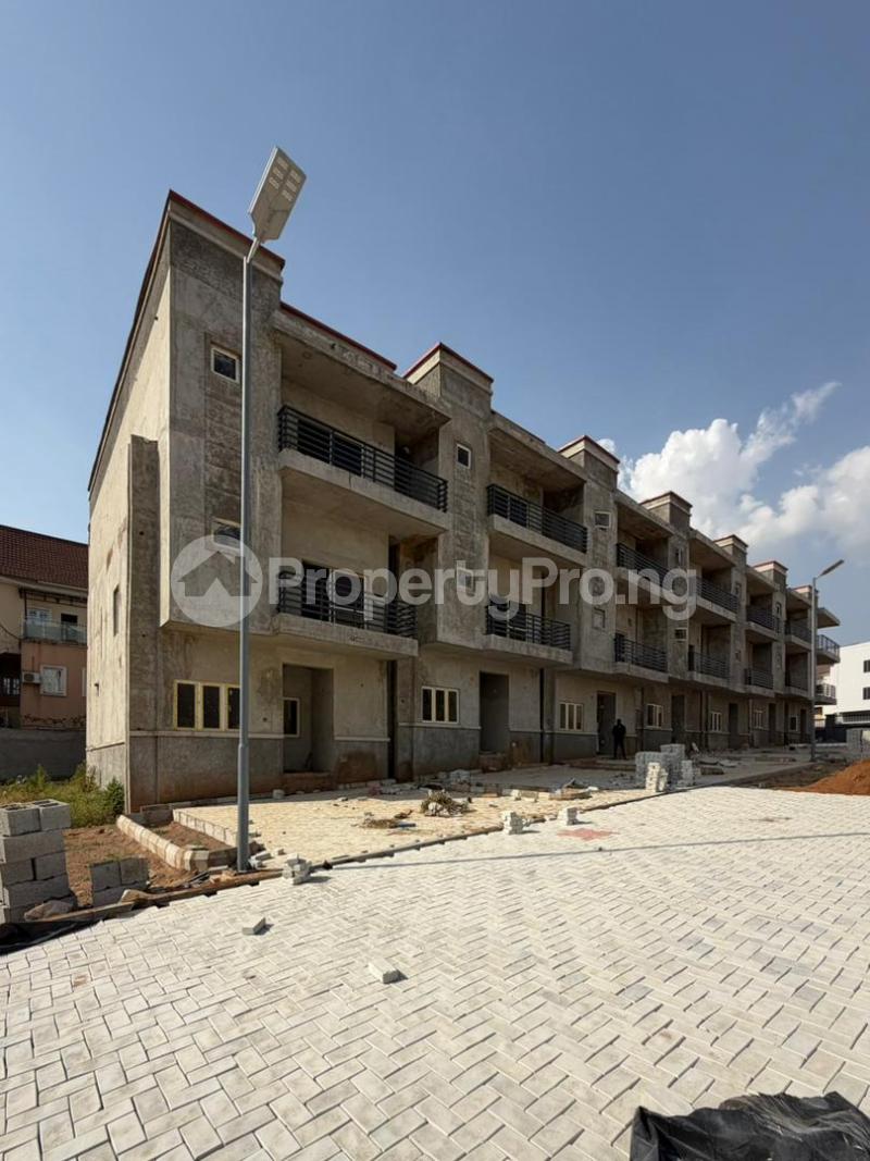 4 bedroom House for sale Life Camp Abuja