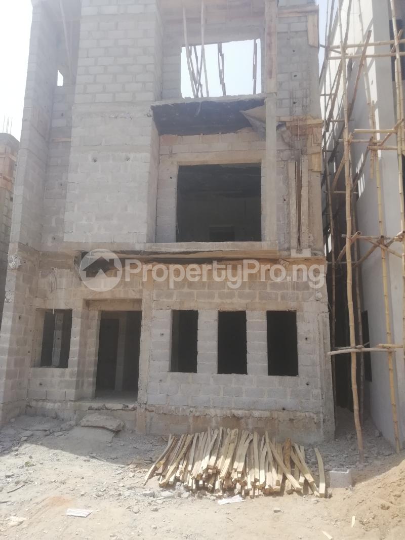 5 bedroom House for sale Dawaki Opposite Gwarinpa Abuja