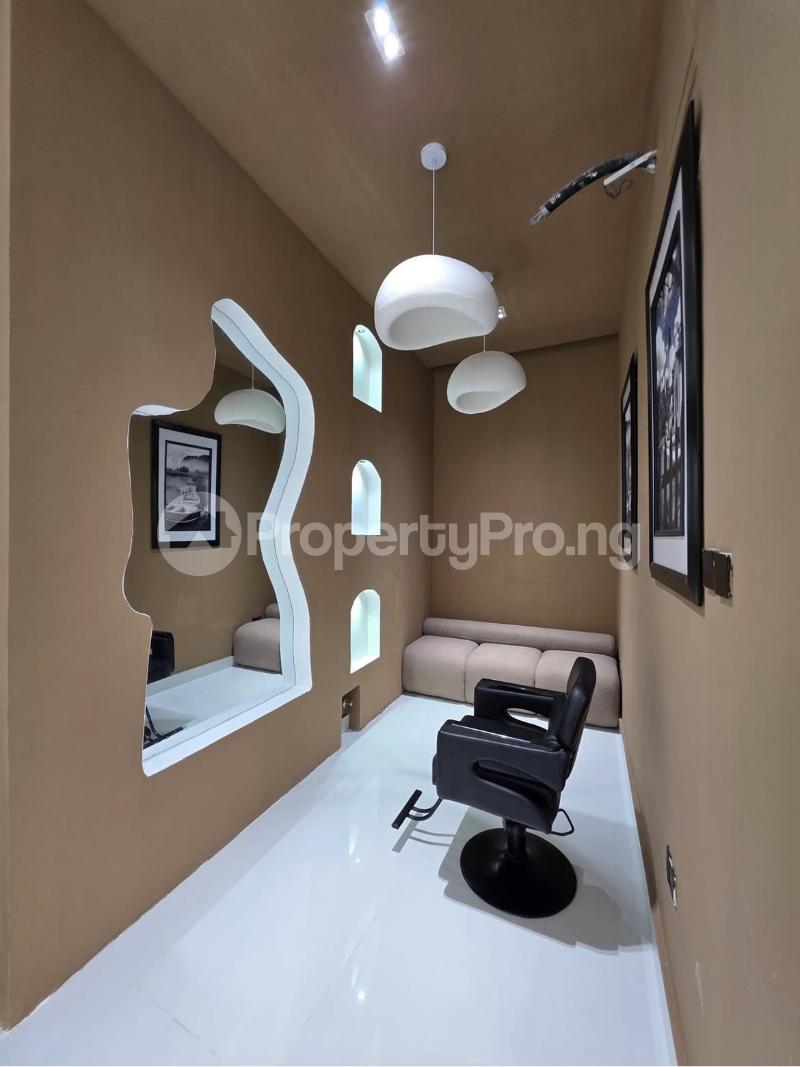 6 bedroom House for sale Lekki Lagos