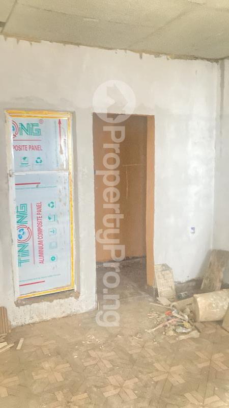 1 bedroom Flat / Apartment for rent Mafoluku Oshodi Lagos