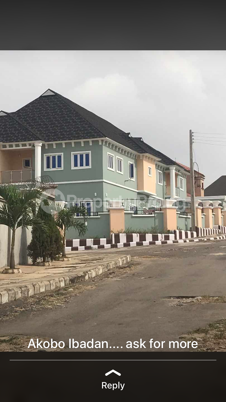 5 bedroom House for sale Kolapo Ishola Estate Akobo Ibadan Oyo