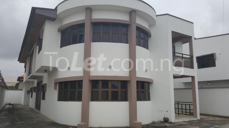 5 bedroom House for rent Off Admiralty Way, Close To Tantalizers Lekki Lekki Lagos