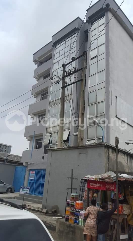 5 bedroom Commercial Property for sale Okesuna Street,by Jibowu Sutulere Lagos Ojuelegba Surulere Lagos - 0