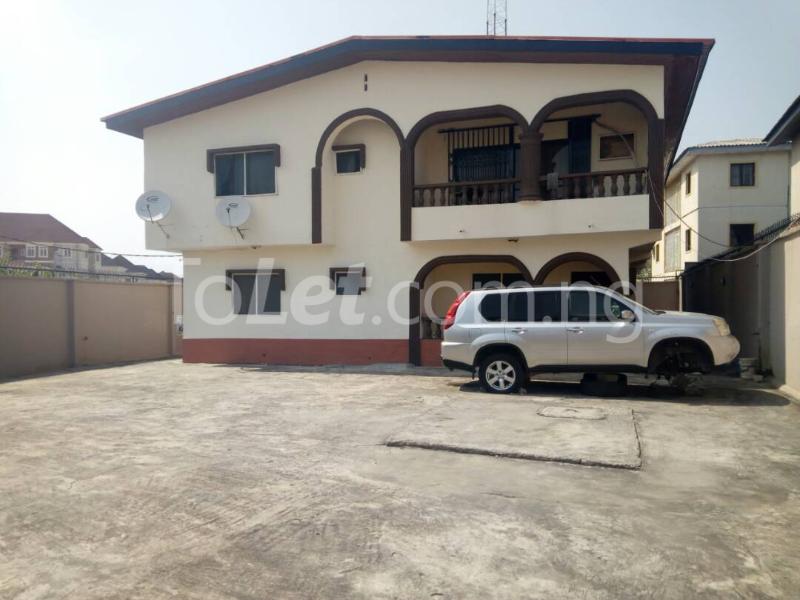 2 bedroom Flat / Apartment for rent   Igbo-efon Lekki Lagos