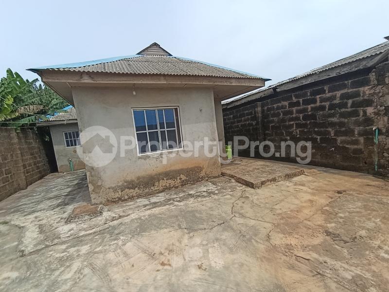 1 bedroom Flat / Apartment for rent Itele Ogun State Close To Ayobo Lagos Ayobo Ipaja Lagos