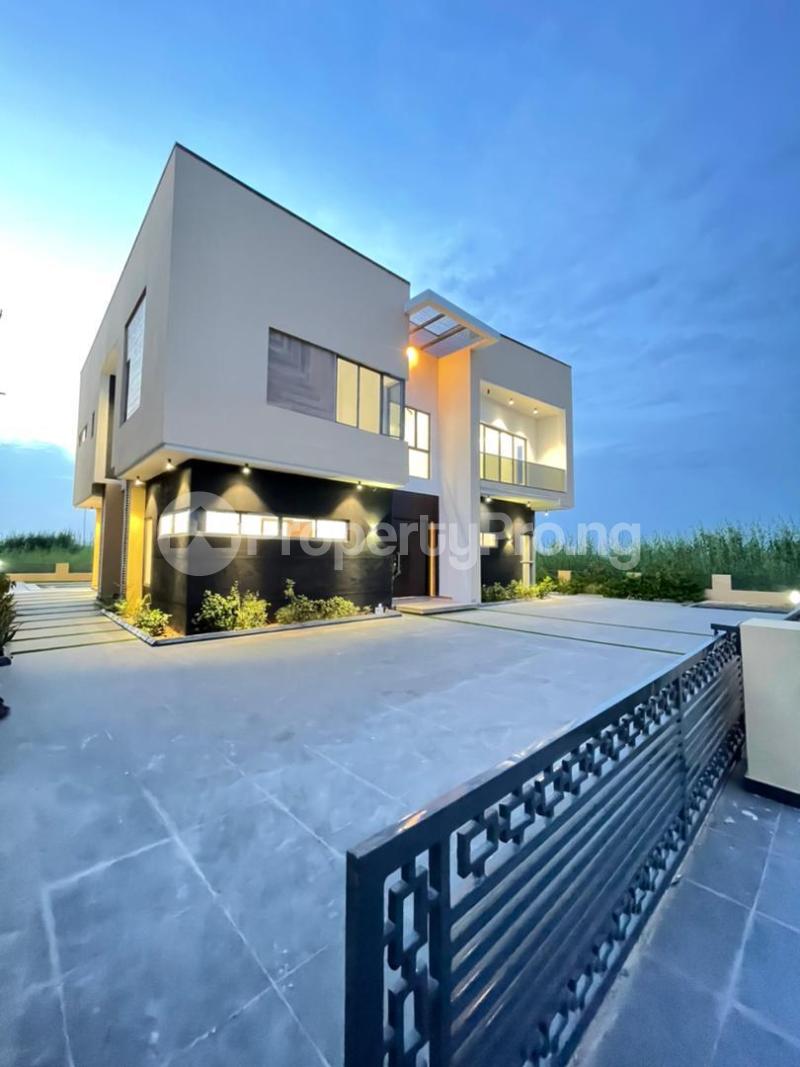 5 bedroom House for sale chevron Lekki Lagos