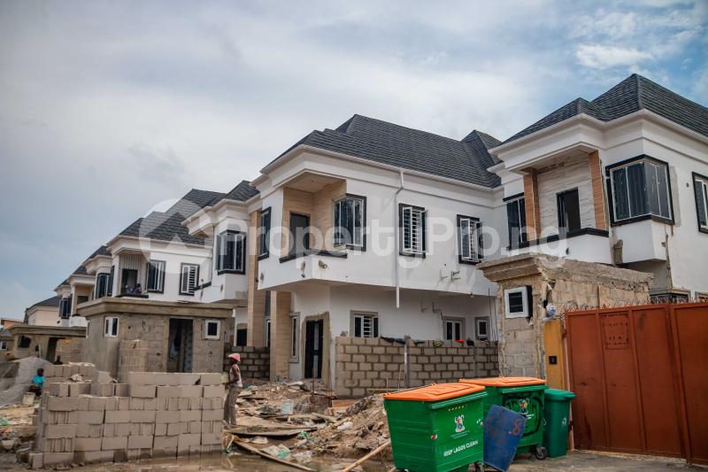 4 Bedroom House in chevron Lekki Lagos House for sale in lekki House in lekki 4 Bedroom