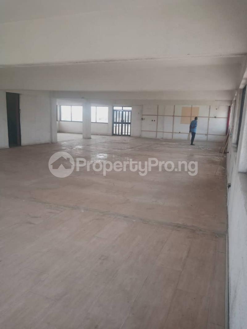 Commercial Property for rent Ogunnusi Road, Omole Layout, Ojodu Omole phase 1 Ojodu Lagos