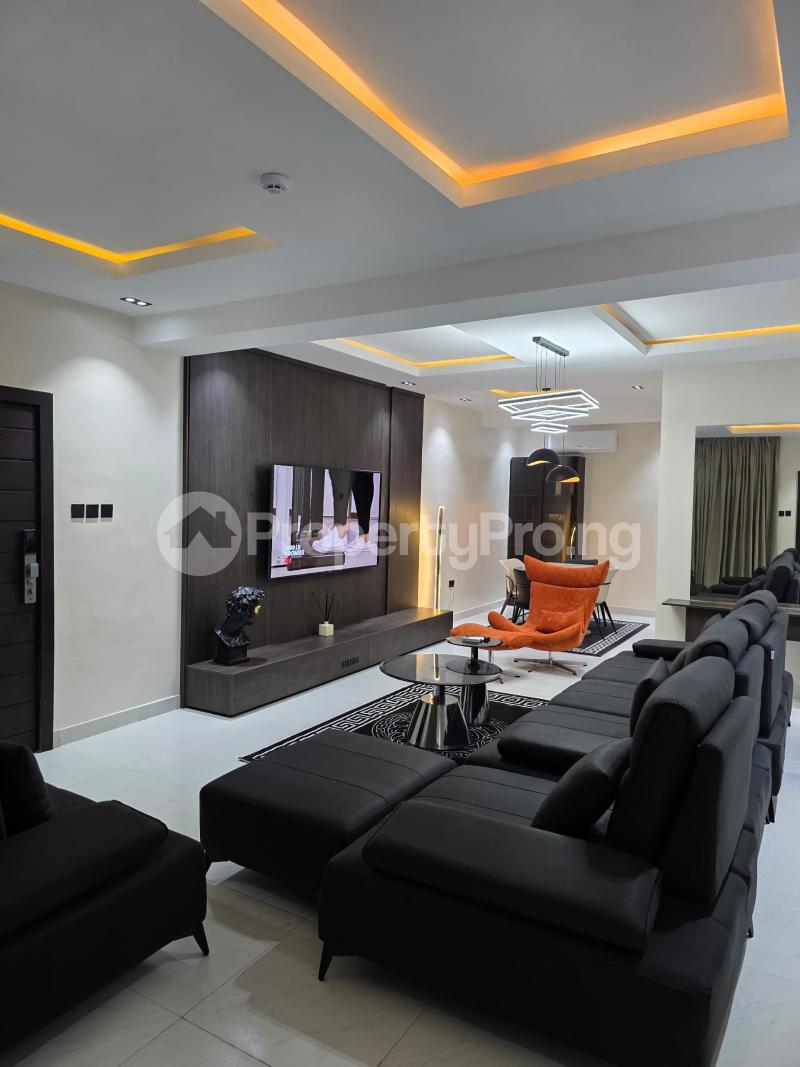 3 bedroom Flat / Apartment for rent Bishop Oluwole Street Akin Adesola Victoria Island Lagos