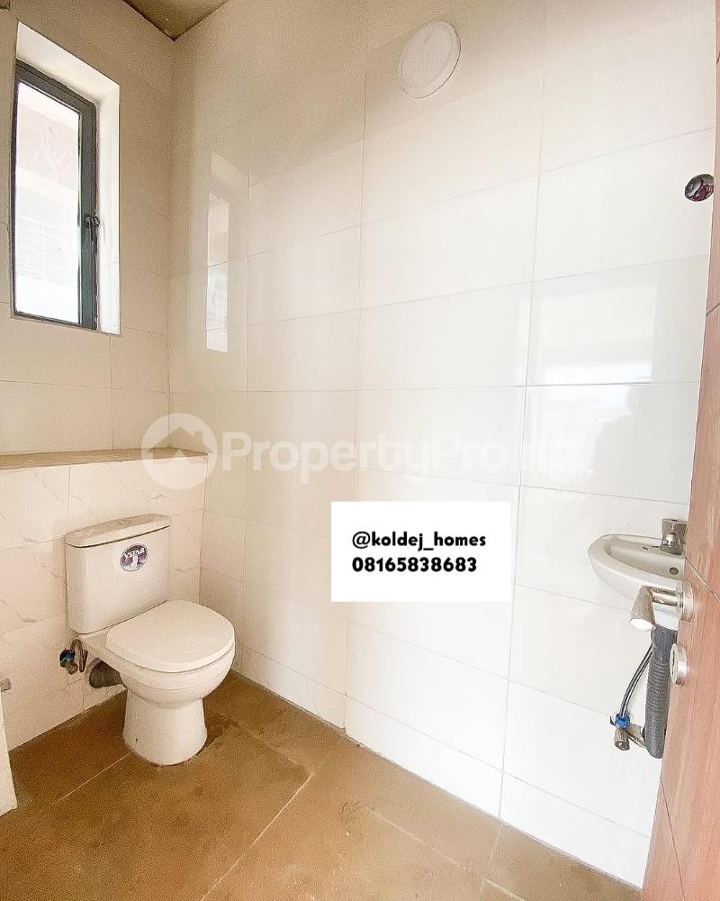 Commercial Property for sale  Lekki Phase 1 Lekki Lagos