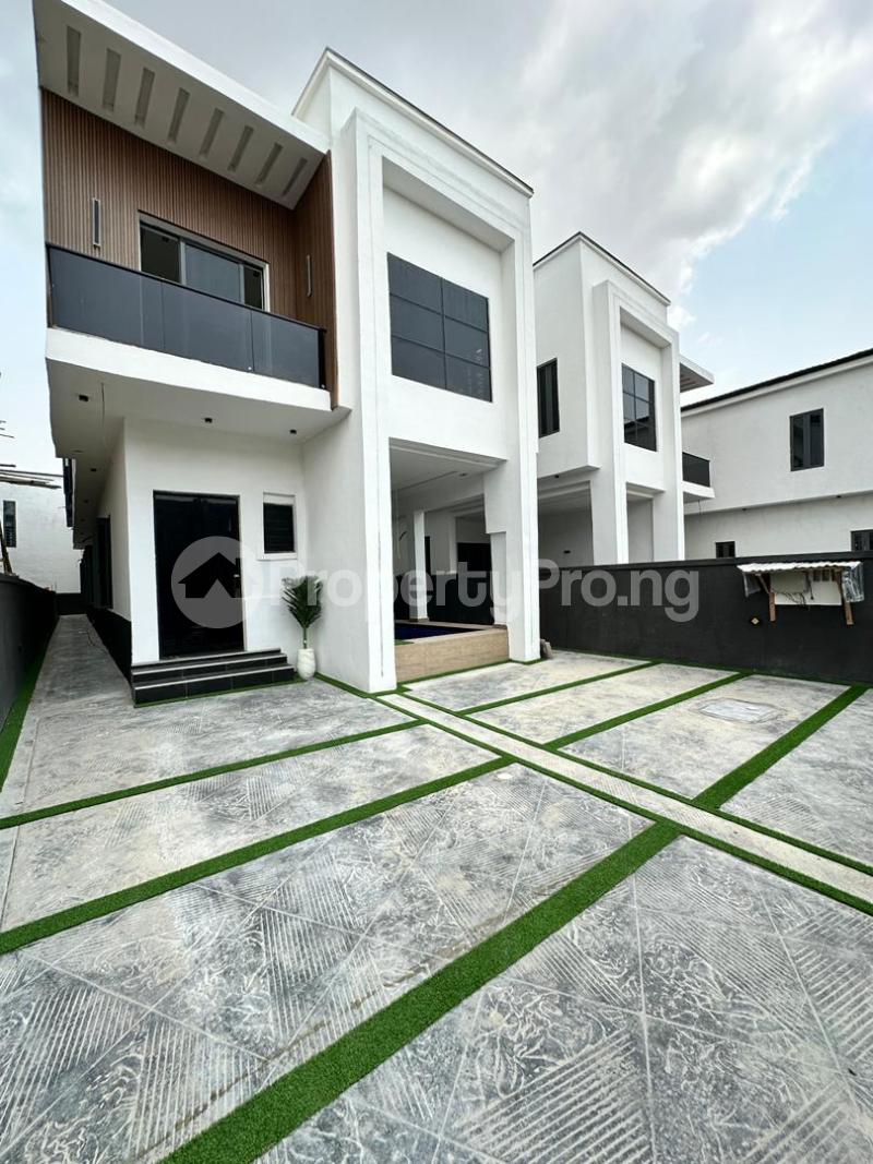 5 bedroom House for sale Ado Road Ajah Lagos