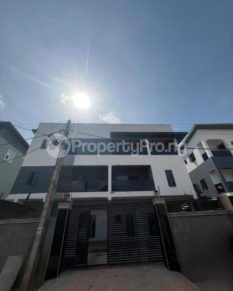 2 bedroom Flat / Apartment for sale Estate Gated Bus Stop Close To Abesan Alimosho Lagos