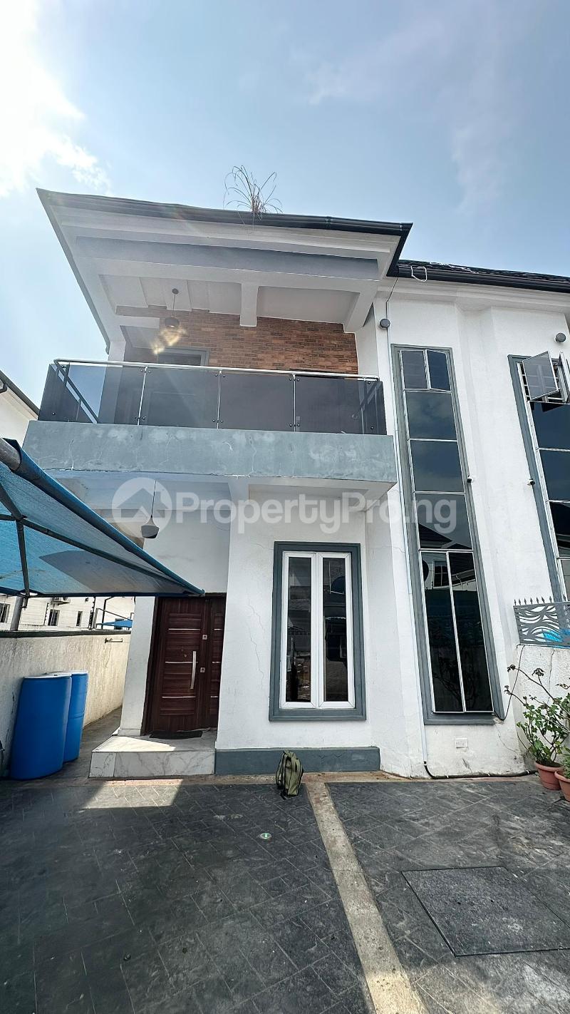 4 bedroom House for rent Chevron Lekki Lagos