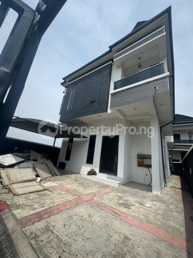 4 bedroom House for sale chevron Lekki Lagos