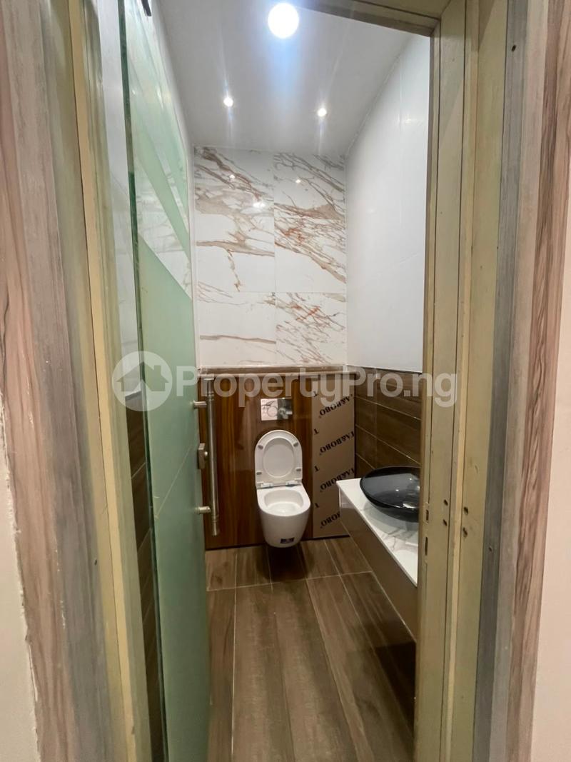 5 bedroom House for rent Chevron Lekki Lagos