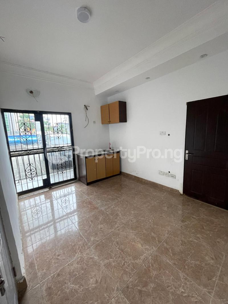 1 bedroom Flat / Apartment for rent Osapa london Lekki Lagos