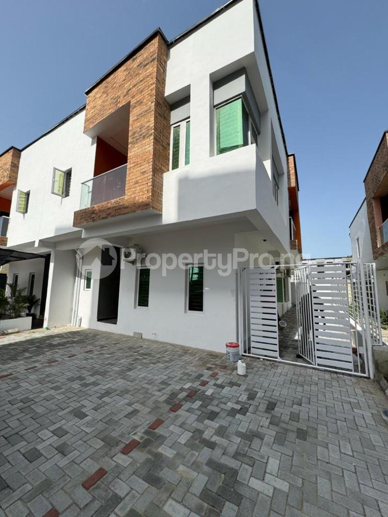 5 bedroom House for rent Ikate Lekki Lagos