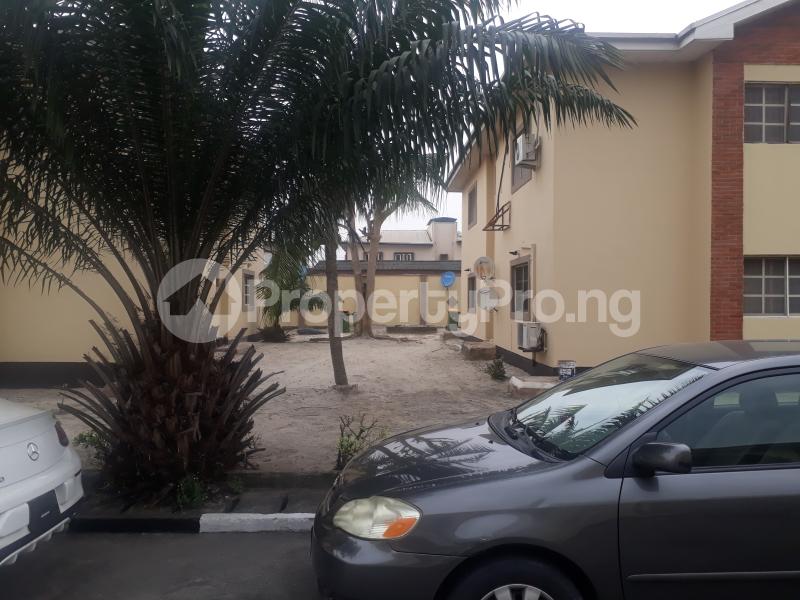 1 bedroom Flat / Apartment for rent Femi Okunnu Estate Phase 4 Jakande Lekki Lagos - 0