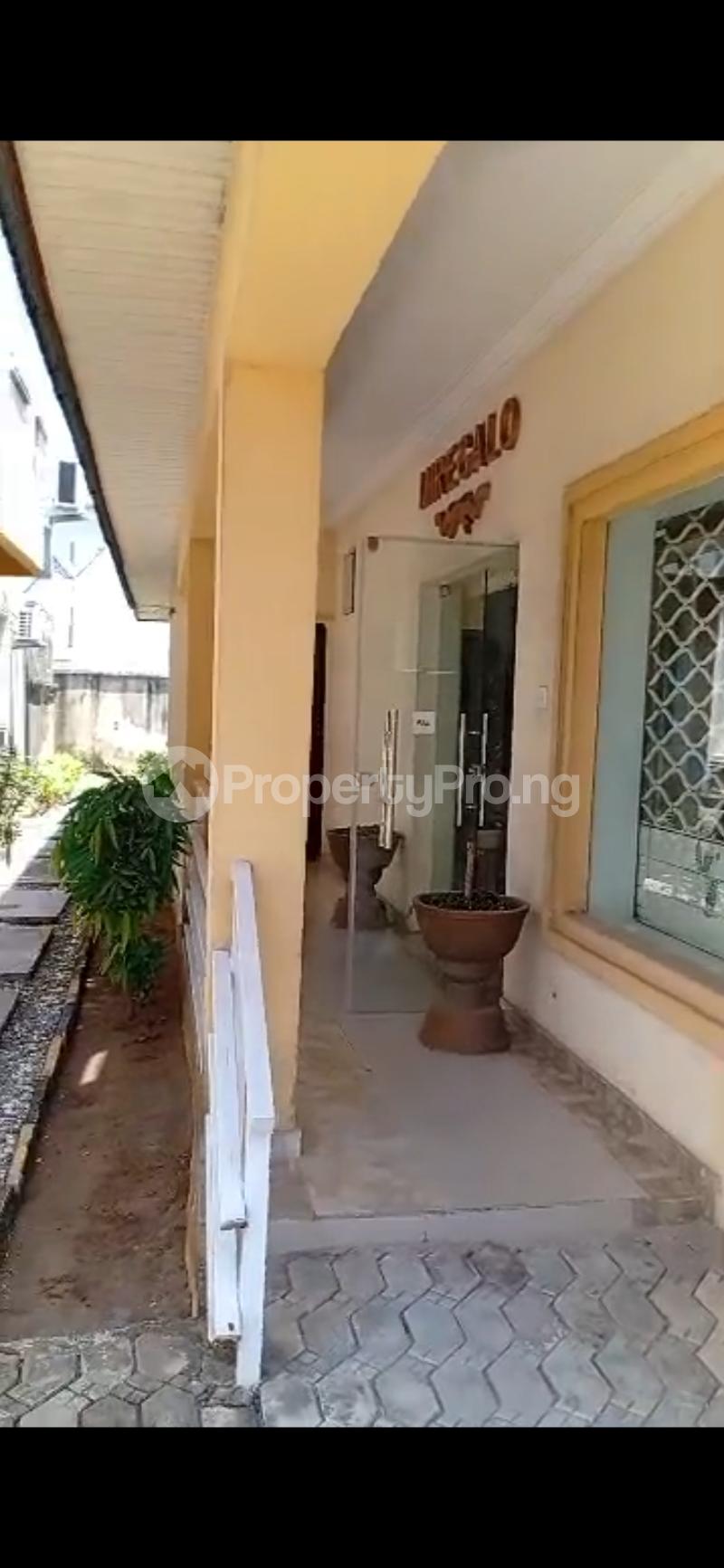 2 bedroom House for rent Lekki Phase 1 Lekki Lagos