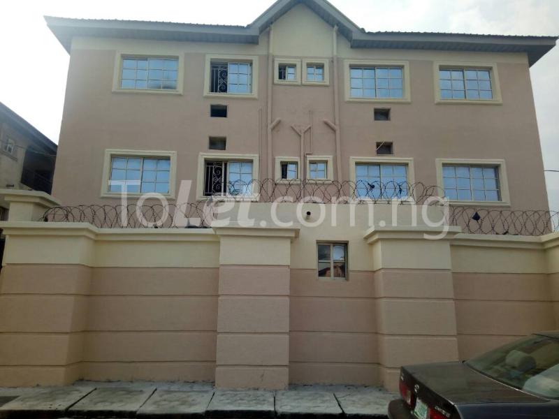 2 bedroom Flat / Apartment for rent Akwa Etiti Street Ago palace Okota Lagos