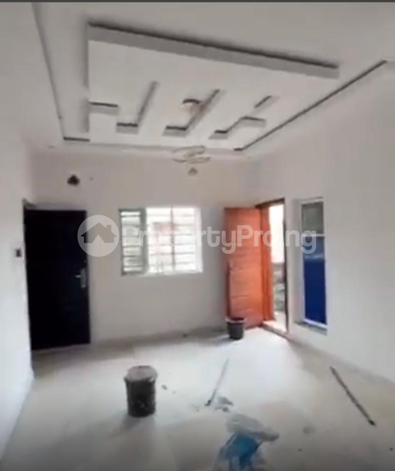 2 bedroom Flat / Apartment for rent Off Pedro Shomolu Shomolu Lagos
