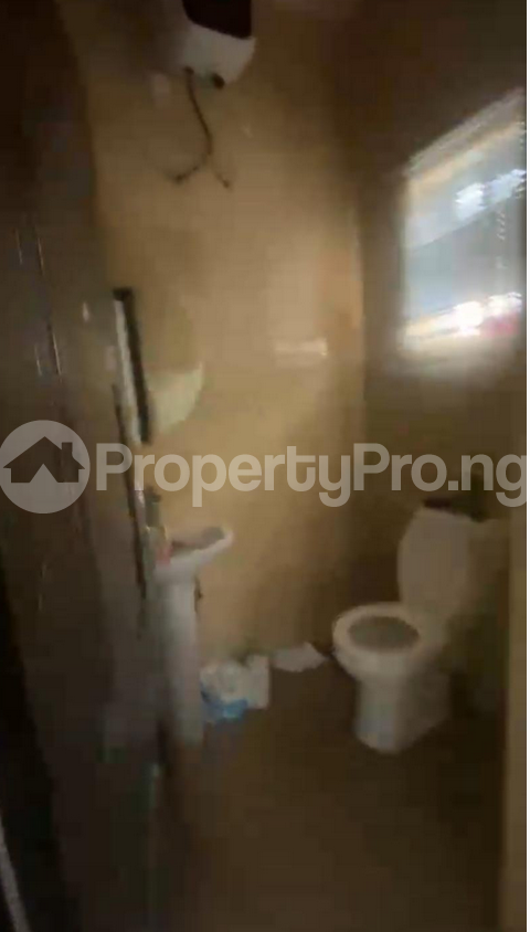 2 bedroom Flat / Apartment for rent Marshy Hills Estate (akins) Ado Road Ajah Lagos