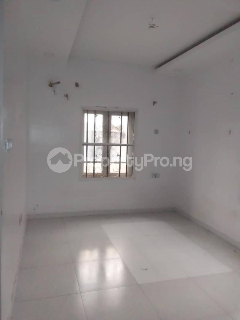 2 bedroom Flat / Apartment for rent Marshy Hills Estate (akins) Ado Ajah Lagos