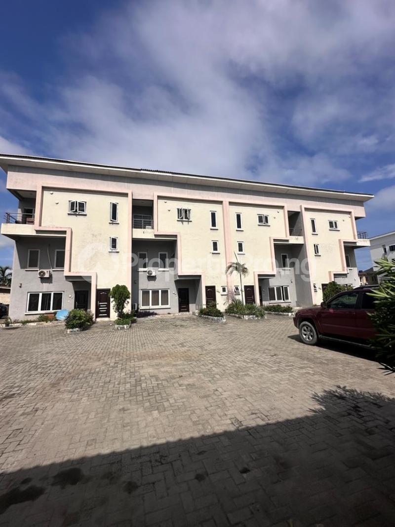 2 bedroom House for rent Orchid Road 2nd Toll Gate Lekki Lagos