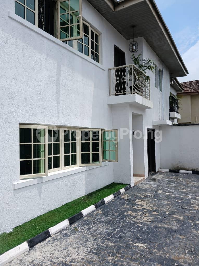 2 bedroom Flat / Apartment for rent The Property Located Within Lekki Phase 1 Close To Omorire Johnson Lekki Phase 1 Lekki Lagos