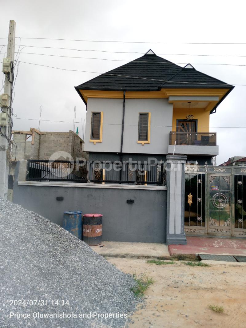 2 bedroom Flat / Apartment for rent Ebute Igbogbo Road Ikorodu Lagos