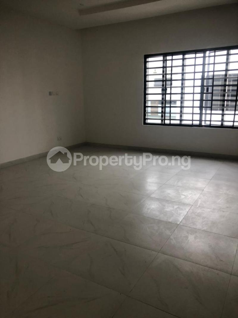 2 bedroom House for rent Ejigbo Ejigbo Lagos