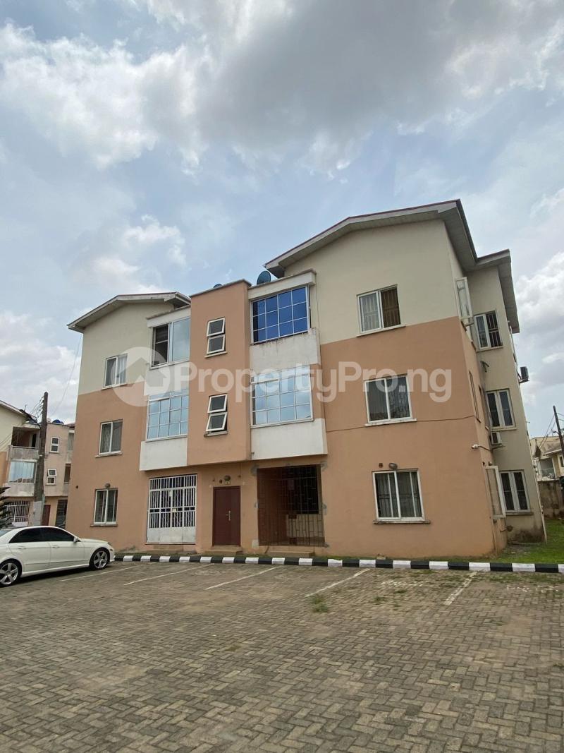3 bedroom Flat / Apartment for sale Orchard Palace Estate, Dopemu Shasha Alimosho Lagos