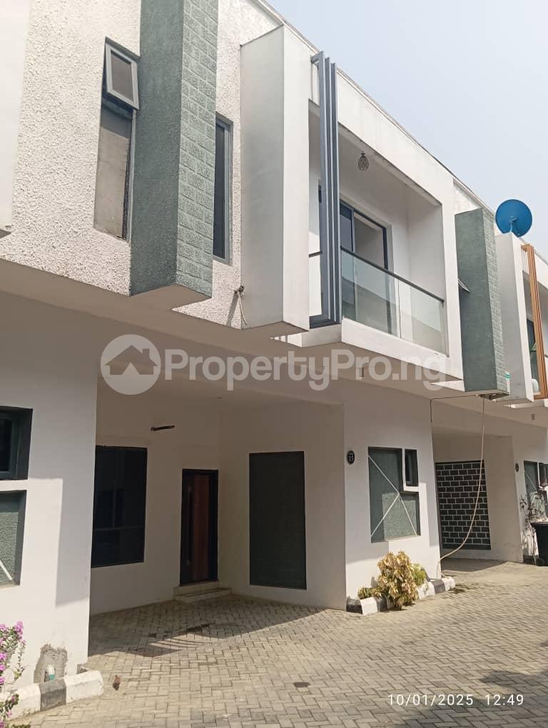 3 bedroom House for sale Dpkay, Orchid Road Ikota Lekki Lagos