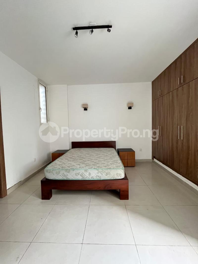 3 bedroom Flat / Apartment for rent Ikoyi Lagos