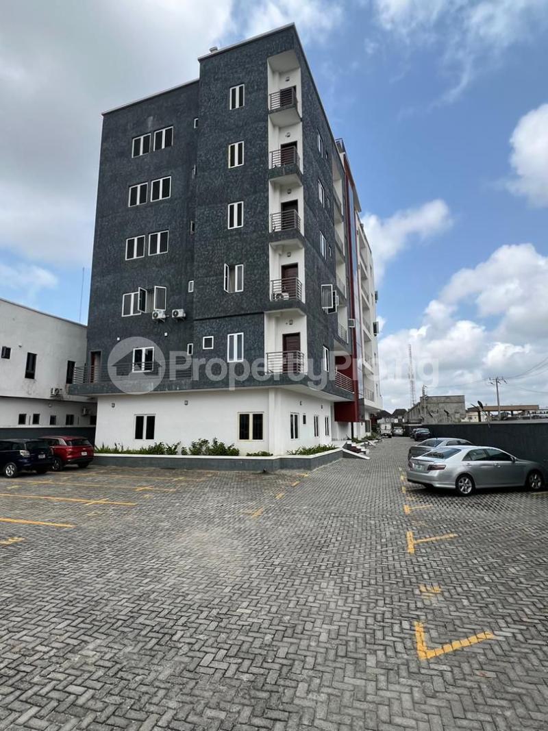 3 bedroom Flat / Apartment for rent Osapa london Lekki Lagos