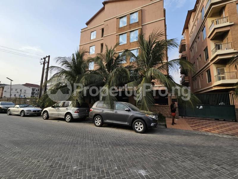 3 bedroom Flat / Apartment for sale ONIRU Victoria Island Lagos