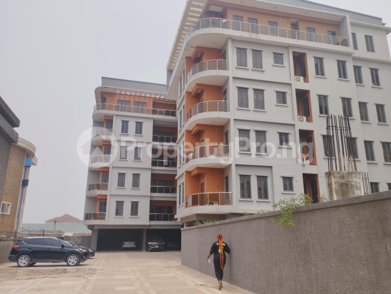 3 bedroom Flat / Apartment for rent ONIRU Victoria Island Lagos