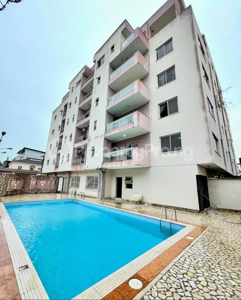 3 bedroom Flat / Apartment for rent ONIRU Victoria Island Lagos