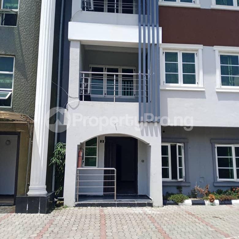 3 bedroom Flat / Apartment for rent Off Admiralty Way Lekki Phase 1 Lekki Lagos
