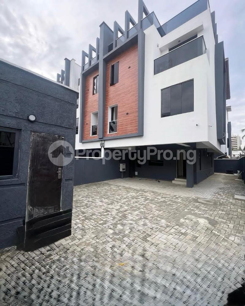 4 bedroom House for rent Victoria Island Lagos