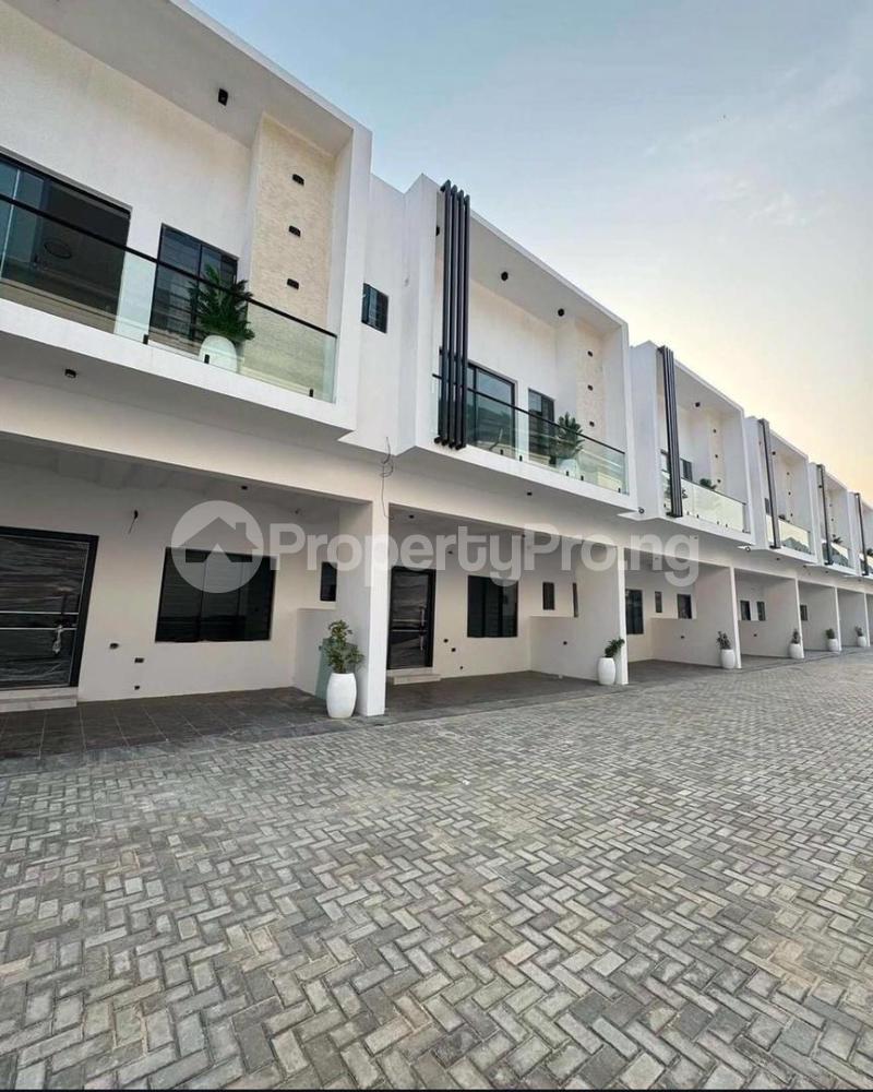 4 bedroom House for sale West End Estate Ikota Lekki Lagos