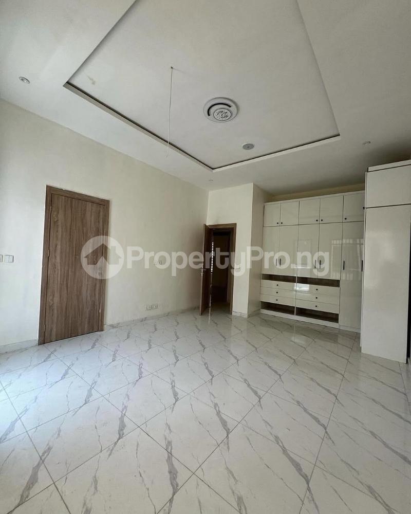 4 bedroom House for rent The Property Located Within A Good Neighborhood Ikota Lekki Lagos