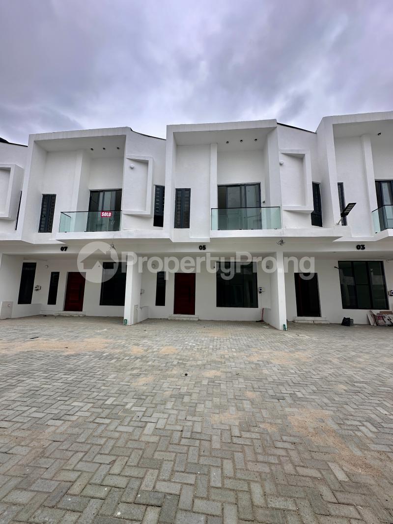 4 bedroom House for sale Harris Drive Axis VGC Lekki Lagos