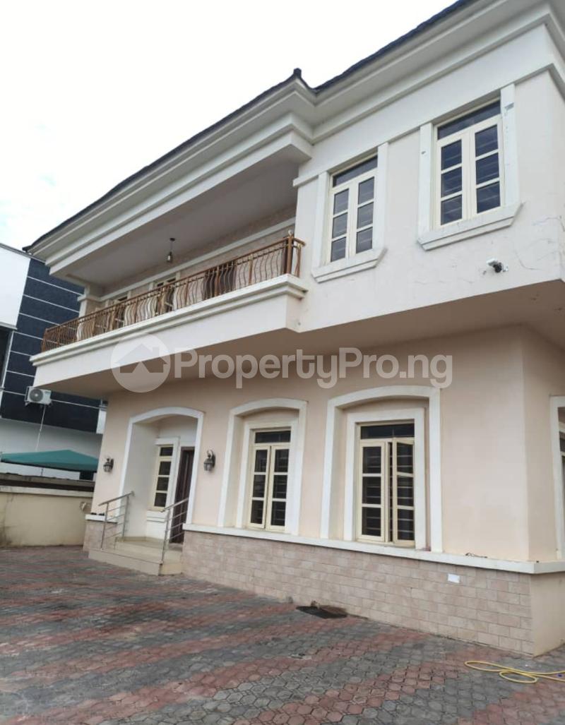 5 bedroom House for rent Ikota Lekki Lagos
