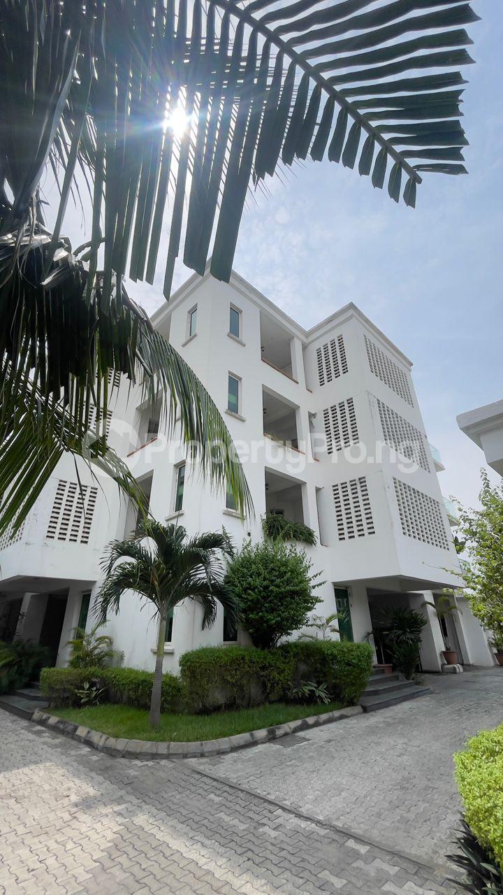 2 bedroom Flat / Apartment for rent ONIRU Victoria Island Lagos