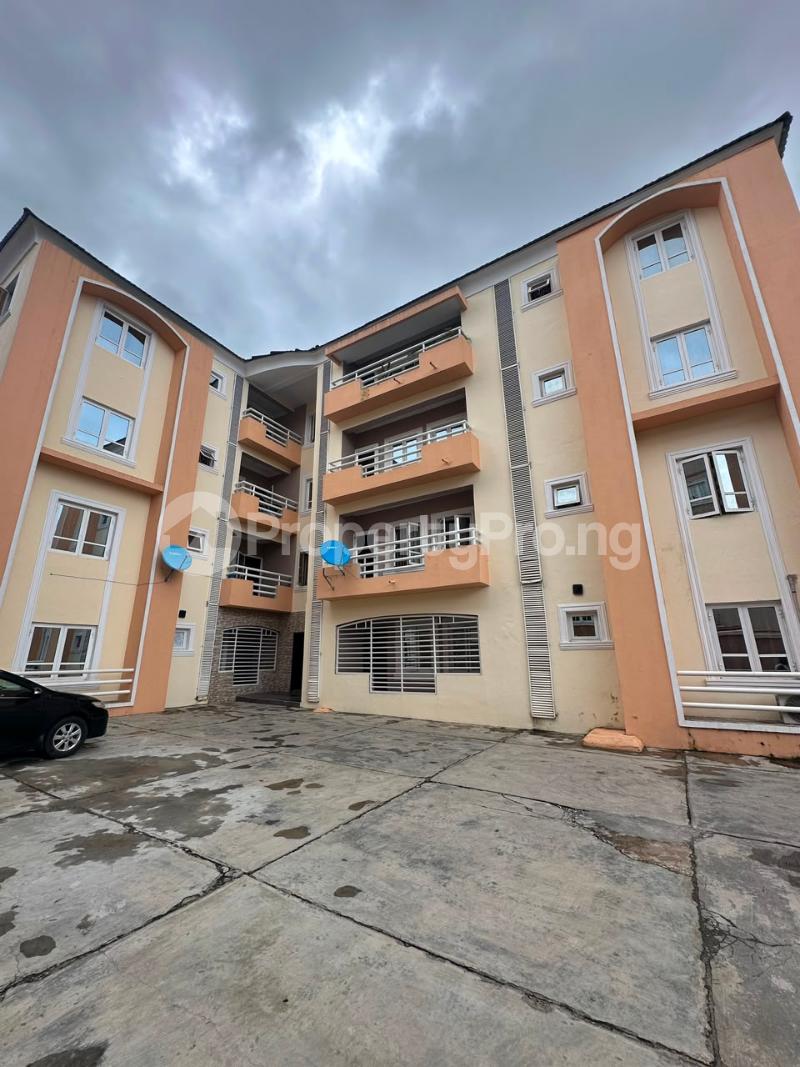 3 bedroom Flat / Apartment for rent ONIRU Victoria Island Lagos