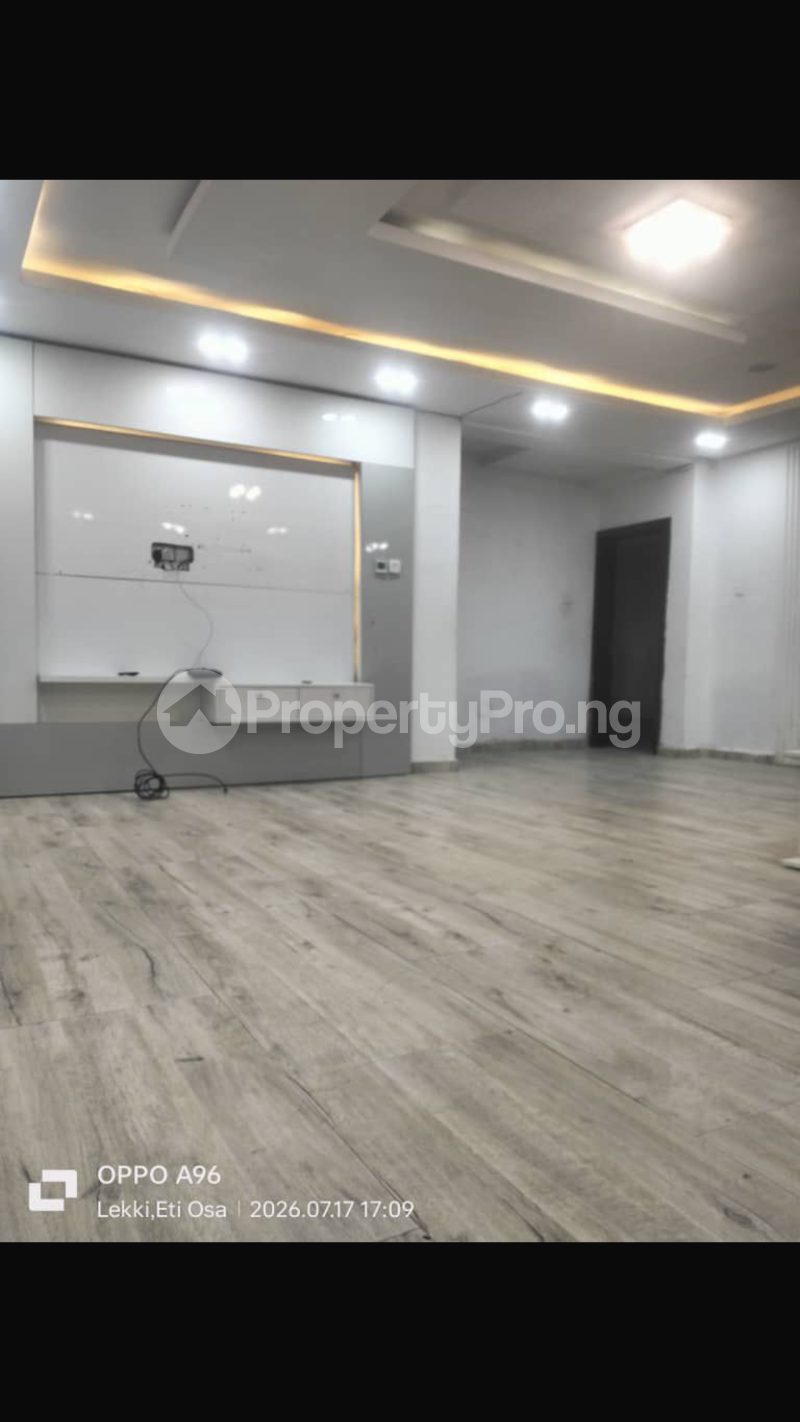 3 bedroom Flat / Apartment for sale Ologolo Lekki Lagos