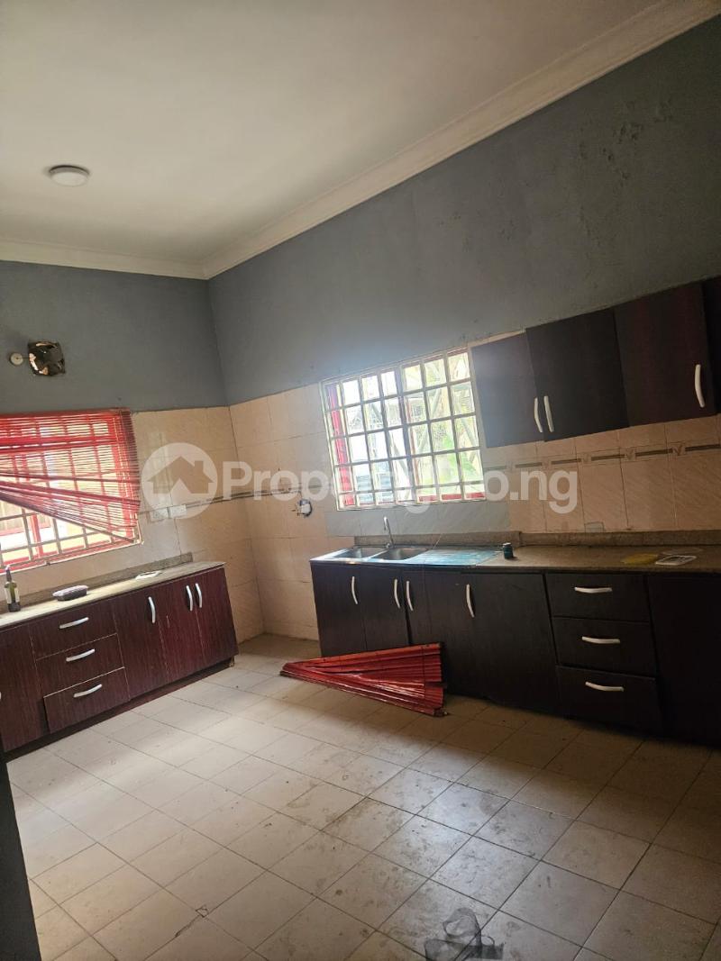 4 bedroom House for rent Ptf Quarters Wuse 2 Abuja